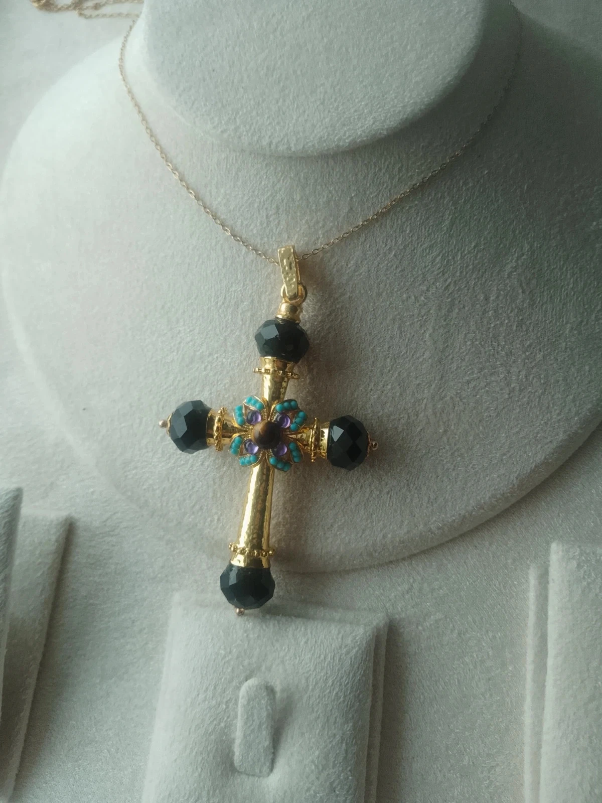 Collier croix avec pierres naturelles – photo 4
